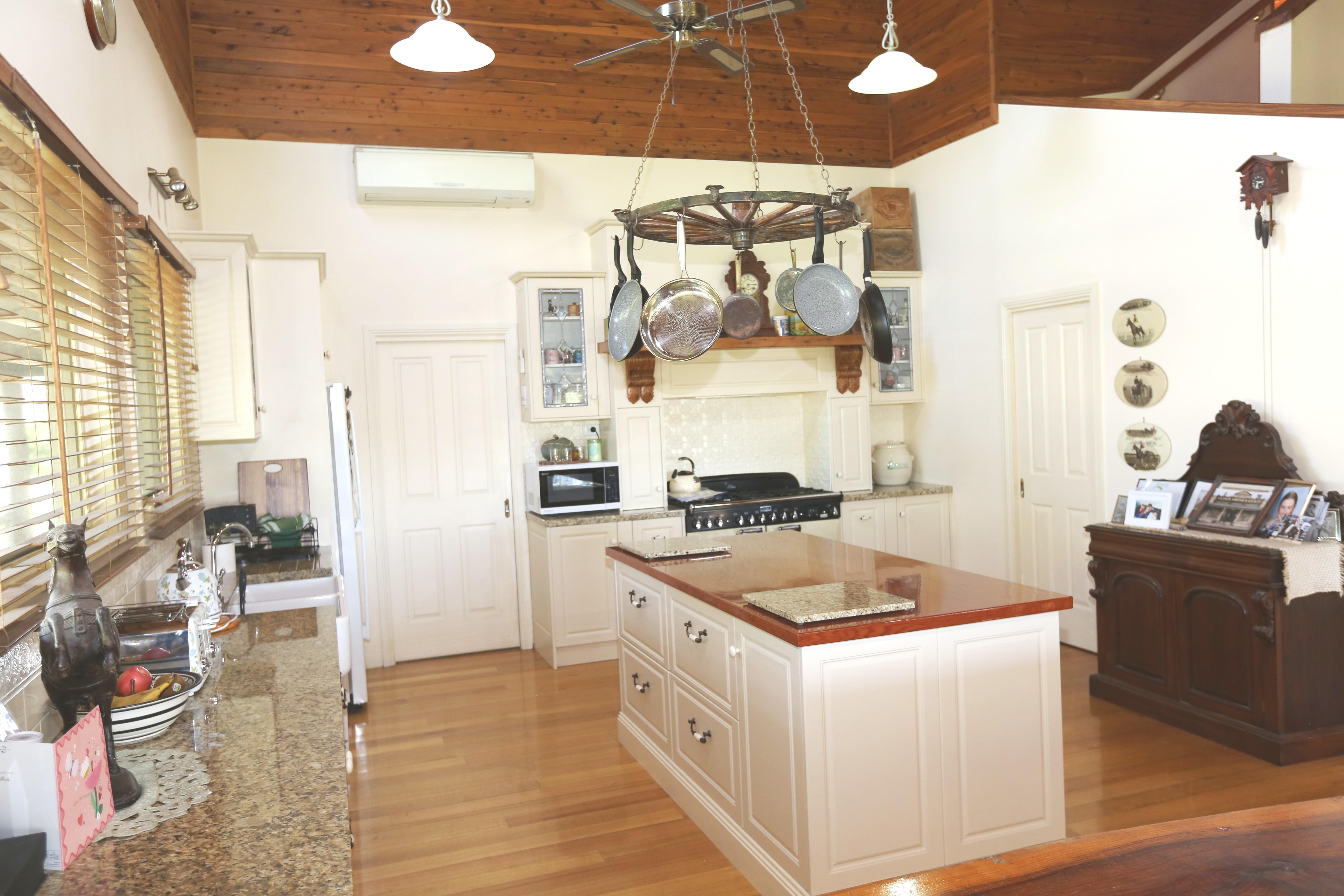 Treasland - Homestead - 40.2ha Farm - Image# 4